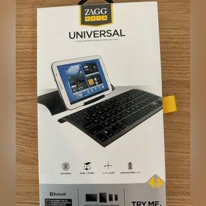 Zagg Bluetooth Portable keyboard. New never used.